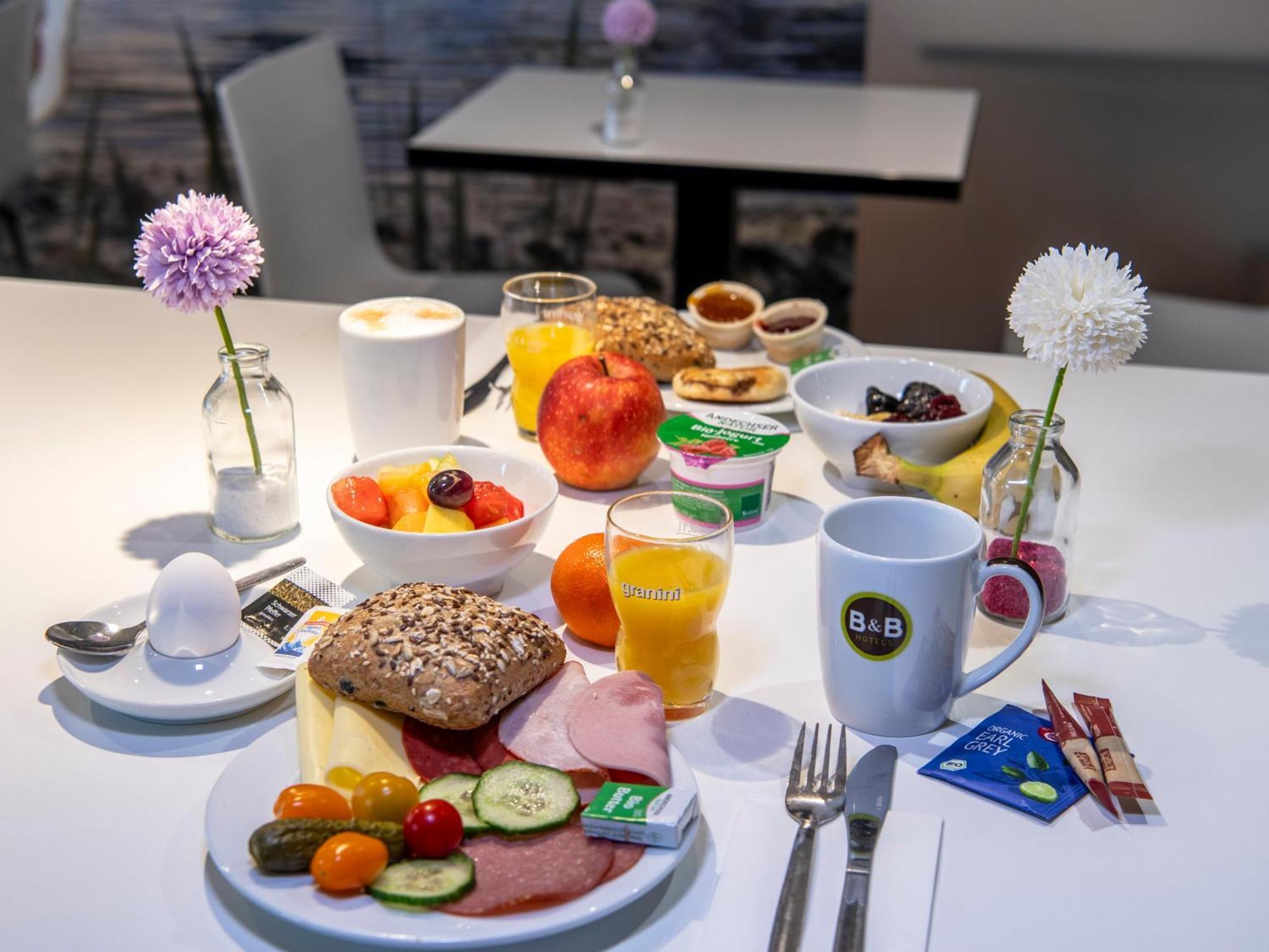 B&B Hotel Muenchen-Messe Ашхайм Экстерьер фото